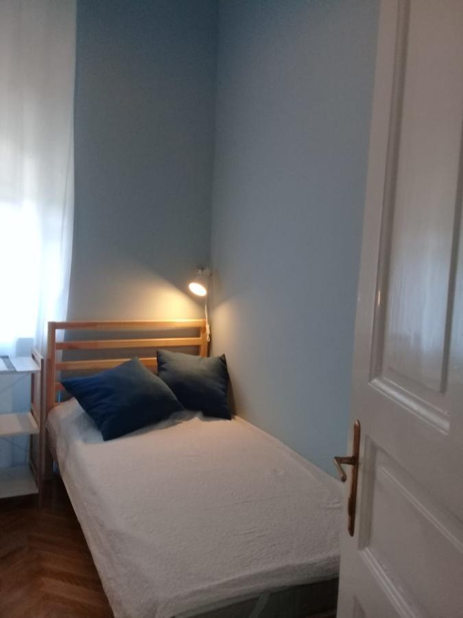 Room Next To Porto Montenegro Τίβατ Εξωτερικό φωτογραφία